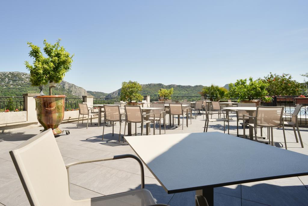 אנדוזה Logis Hotel Restaurant La Porte Des Cevennes מראה חיצוני תמונה