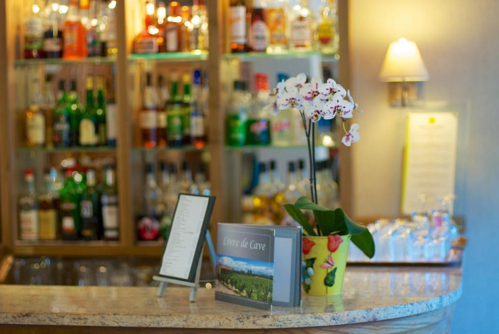 אנדוזה Logis Hotel Restaurant La Porte Des Cevennes מראה חיצוני תמונה