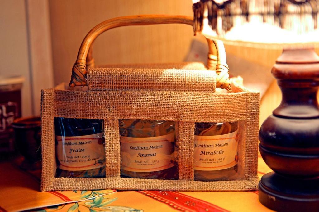אנדוזה Logis Hotel Restaurant La Porte Des Cevennes מראה חיצוני תמונה