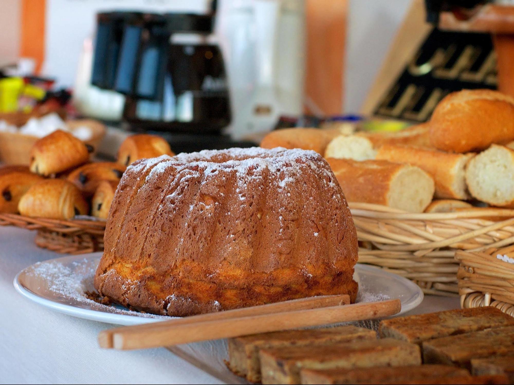 אנדוזה Logis Hotel Restaurant La Porte Des Cevennes מראה חיצוני תמונה