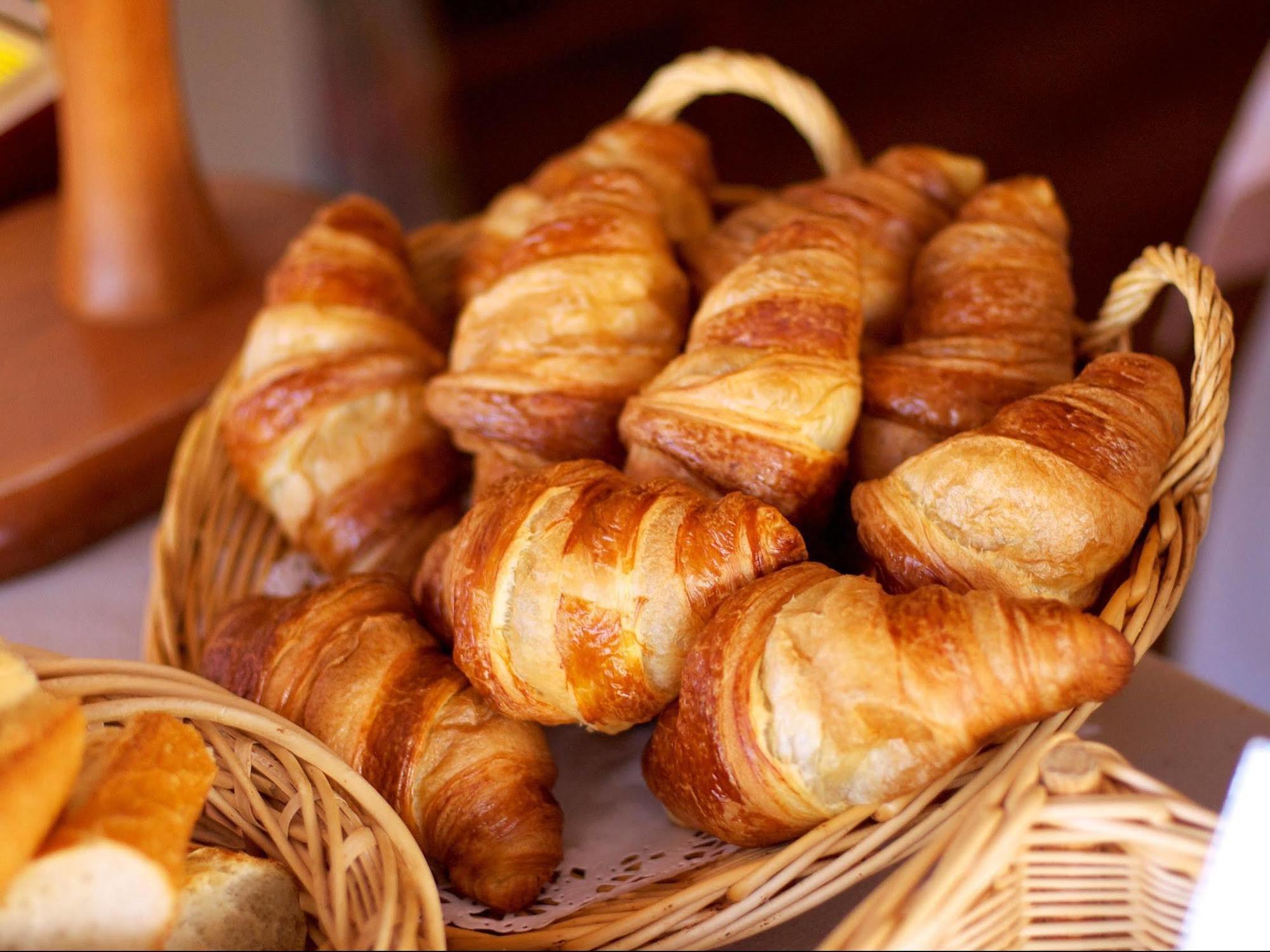 אנדוזה Logis Hotel Restaurant La Porte Des Cevennes מראה חיצוני תמונה
