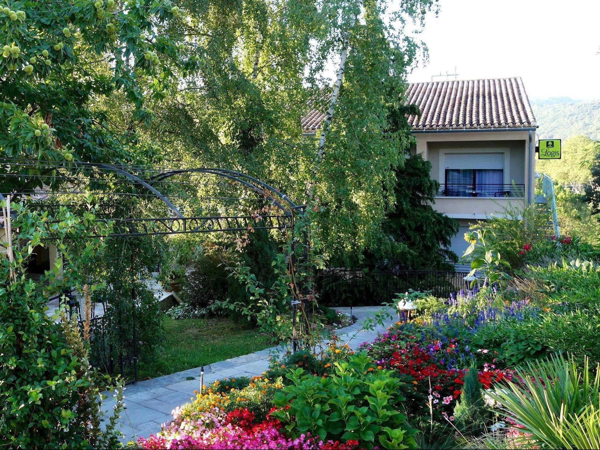 אנדוזה Logis Hotel Restaurant La Porte Des Cevennes מראה חיצוני תמונה