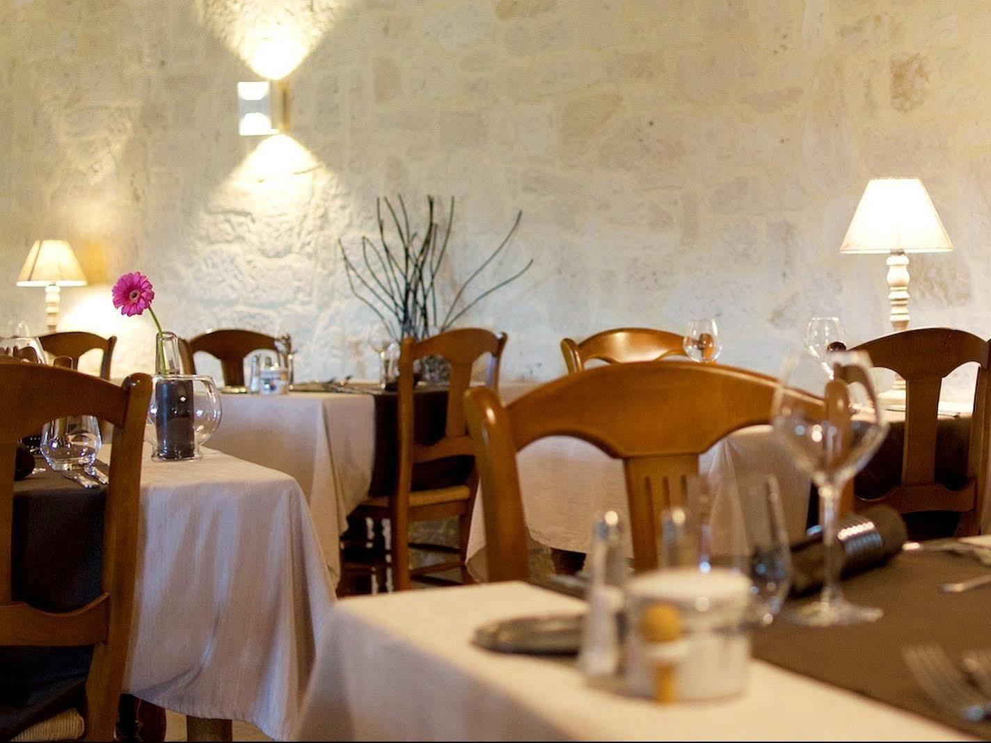 אנדוזה Logis Hotel Restaurant La Porte Des Cevennes מראה חיצוני תמונה